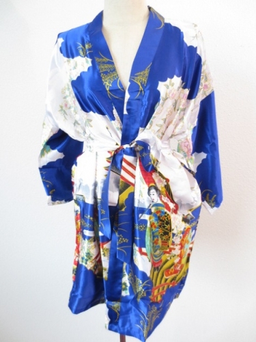 Japanischer Kimono dunkelblau