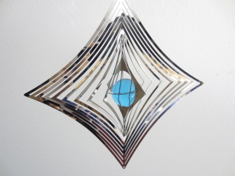 Cosmo Wind Spinner rhombus