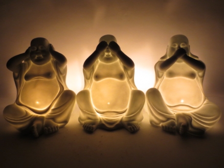 Happy Buddha Ölbrenner-Set Hören, Sehen und Schweigen weiß