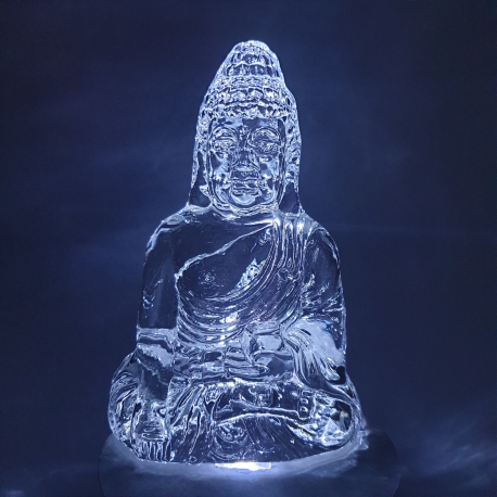 Kristallgläserner Buddha Varadamudra